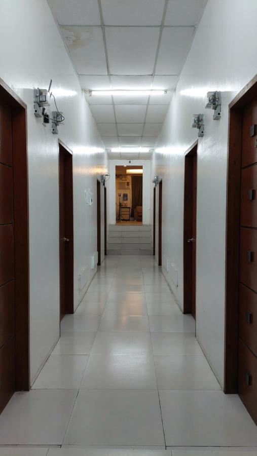 Spiral Suites Hotel Quezon City Exteriör bild