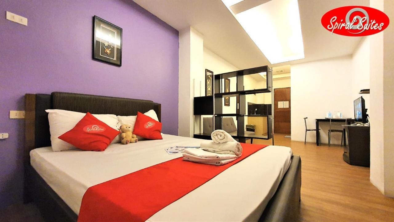Spiral Suites Hotel Quezon City Exteriör bild