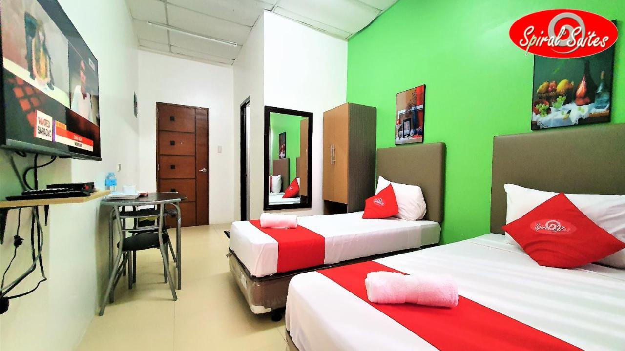 Spiral Suites Hotel Quezon City Exteriör bild