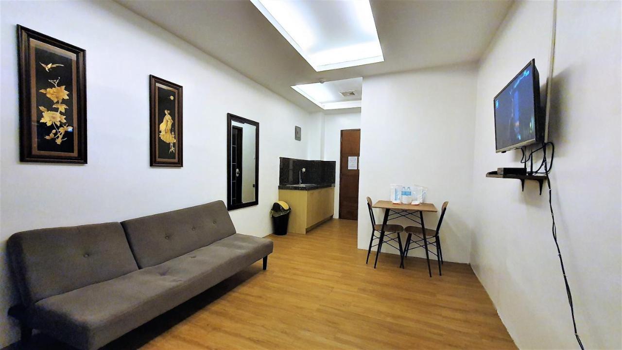 Spiral Suites Hotel Quezon City Exteriör bild